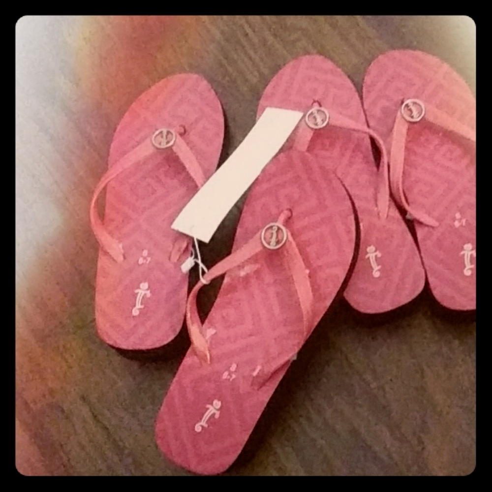 initials flip flops size small 6-7